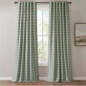 Green plaid curtain panel